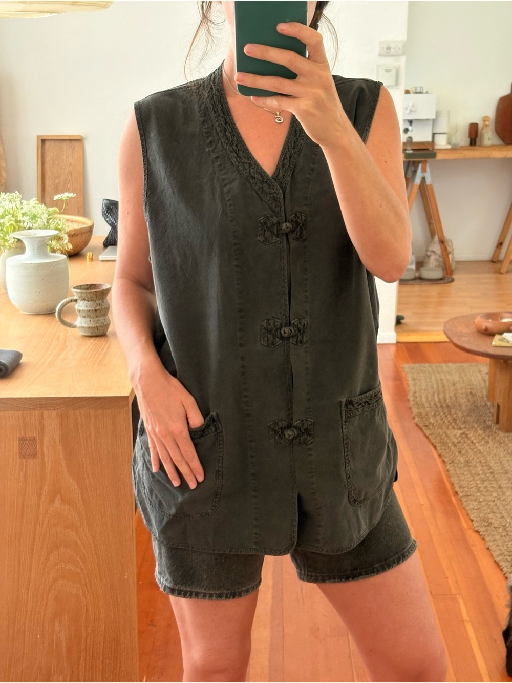 Vintage Sleeveless Button-Front Cotton Vest in Charcoal